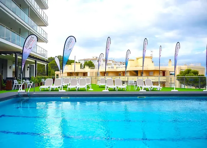 New Torrassa Planet Costa Dorada * سالو